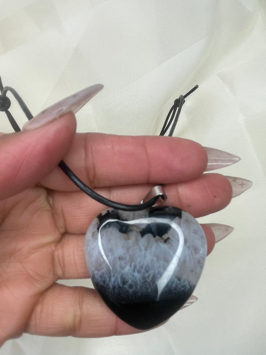 Black & White Agate Heart Crystal Necklace