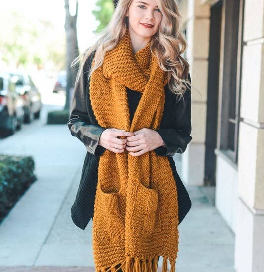 Oversized Two Pocket Tassel Scarf